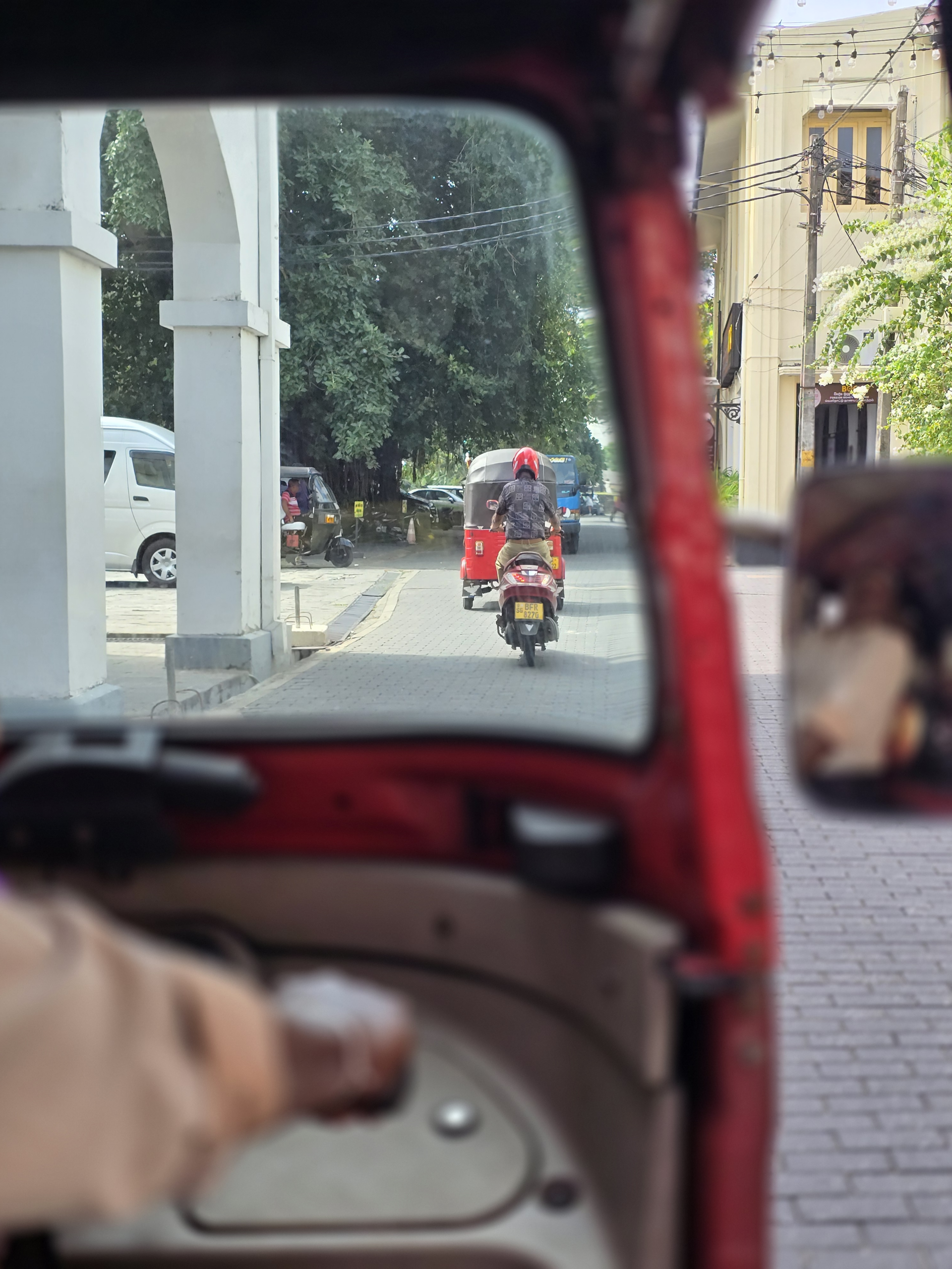 tuktuk in bentota